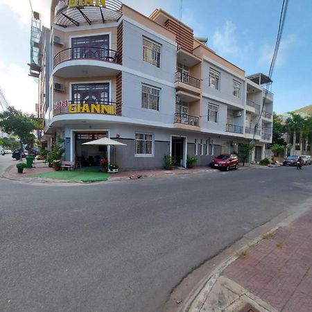 Trung Hoa Hotel Вунг Тау Екстериор снимка